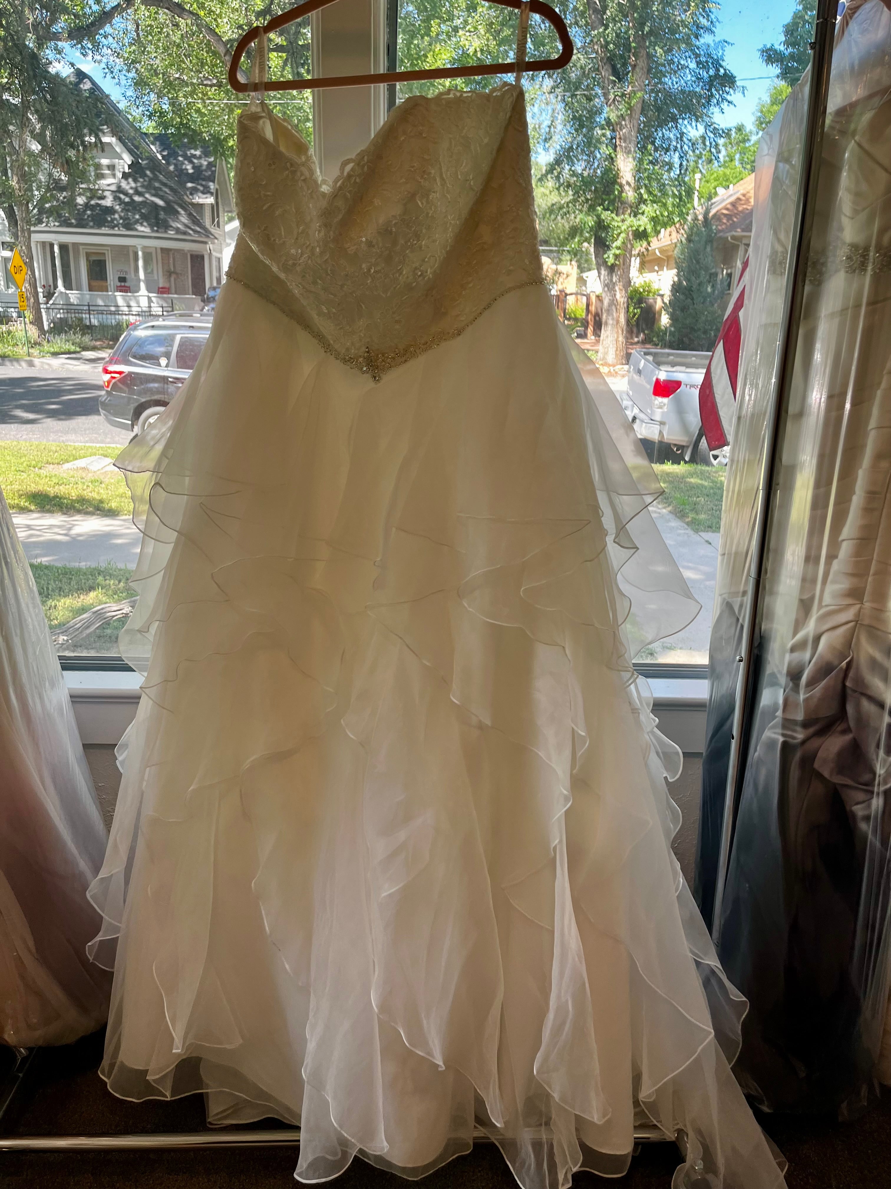 Romantic Strapless Ballgown Wedding Dress – Size 18W #25