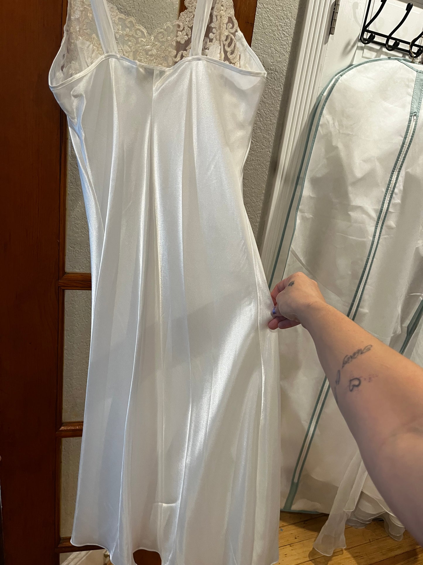 Silk lingerie and robe
