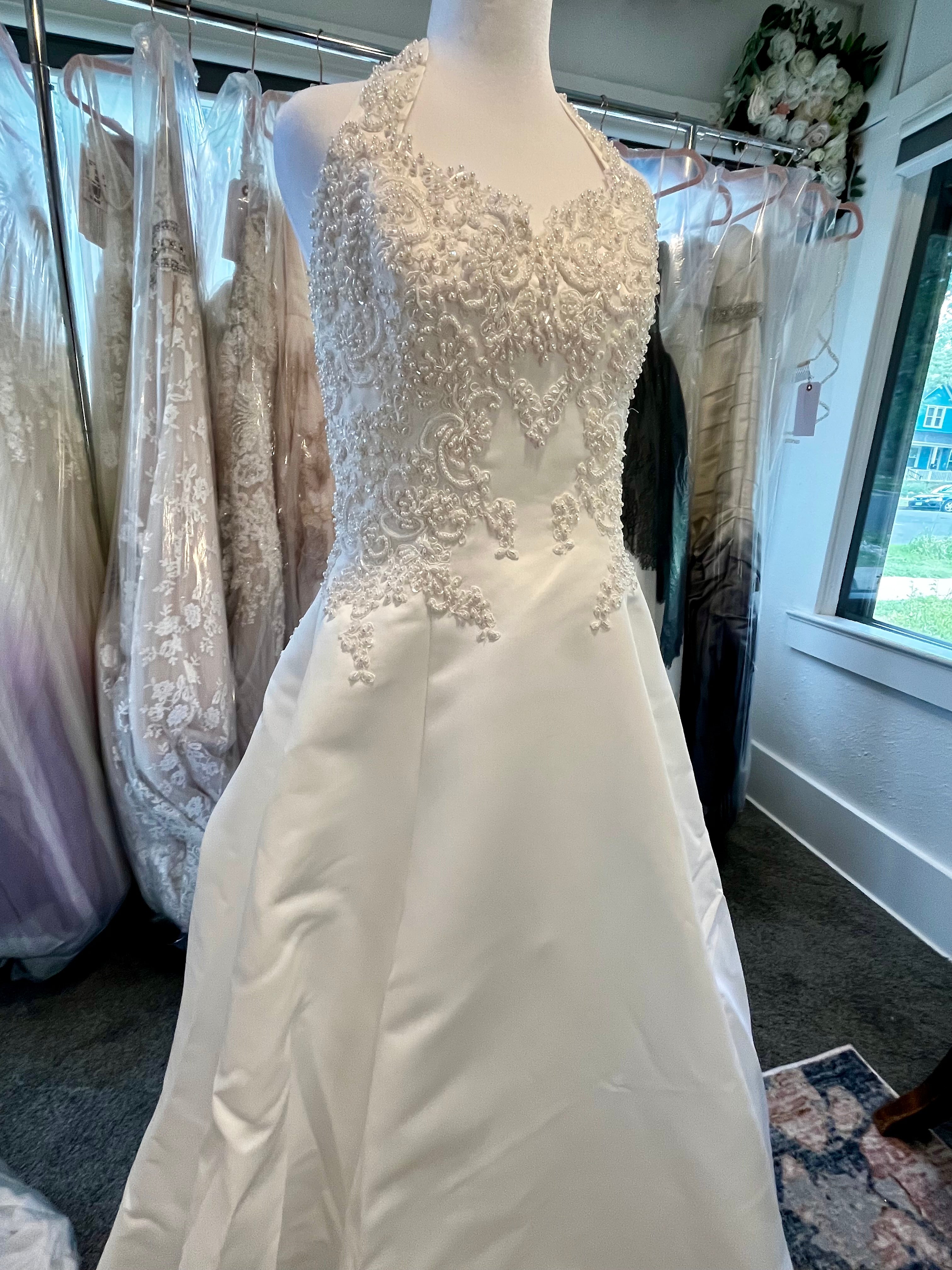Halter A Line wedding dress size 8 #27