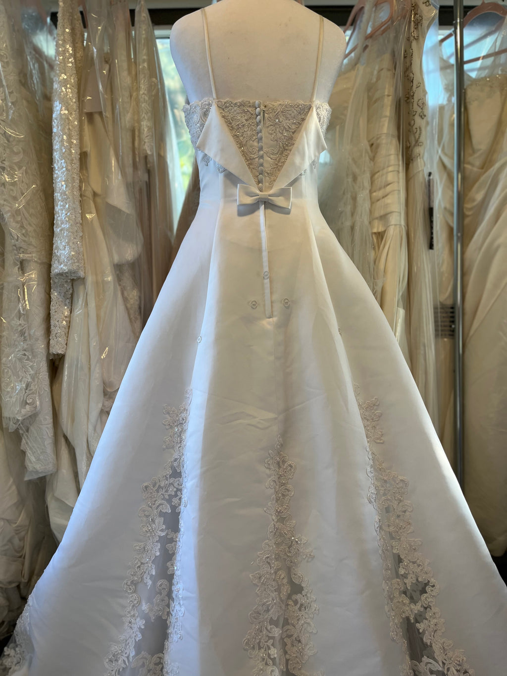 Wedding dress size 6 #52