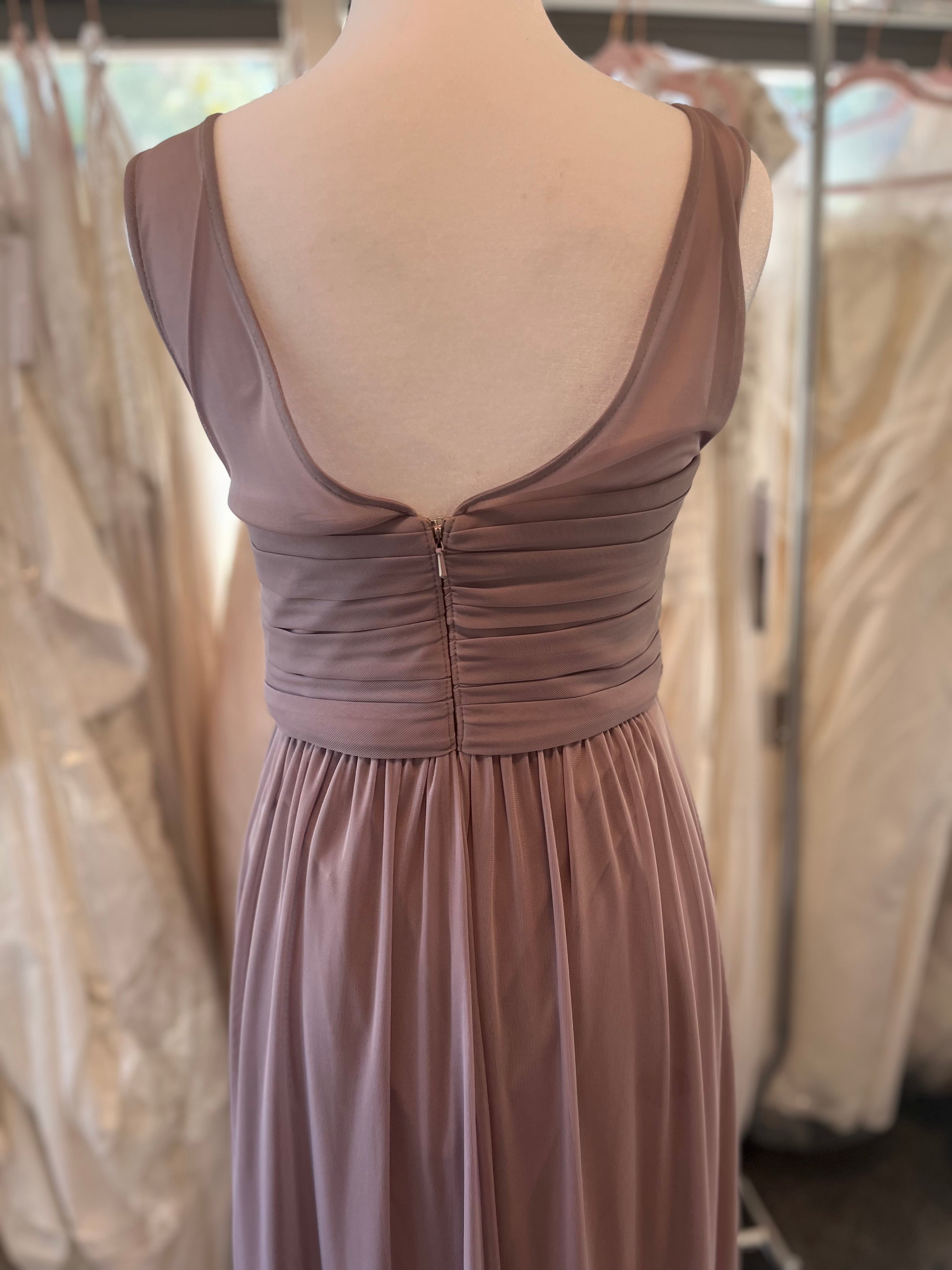 Bridesmaid size 4 soft mauve
