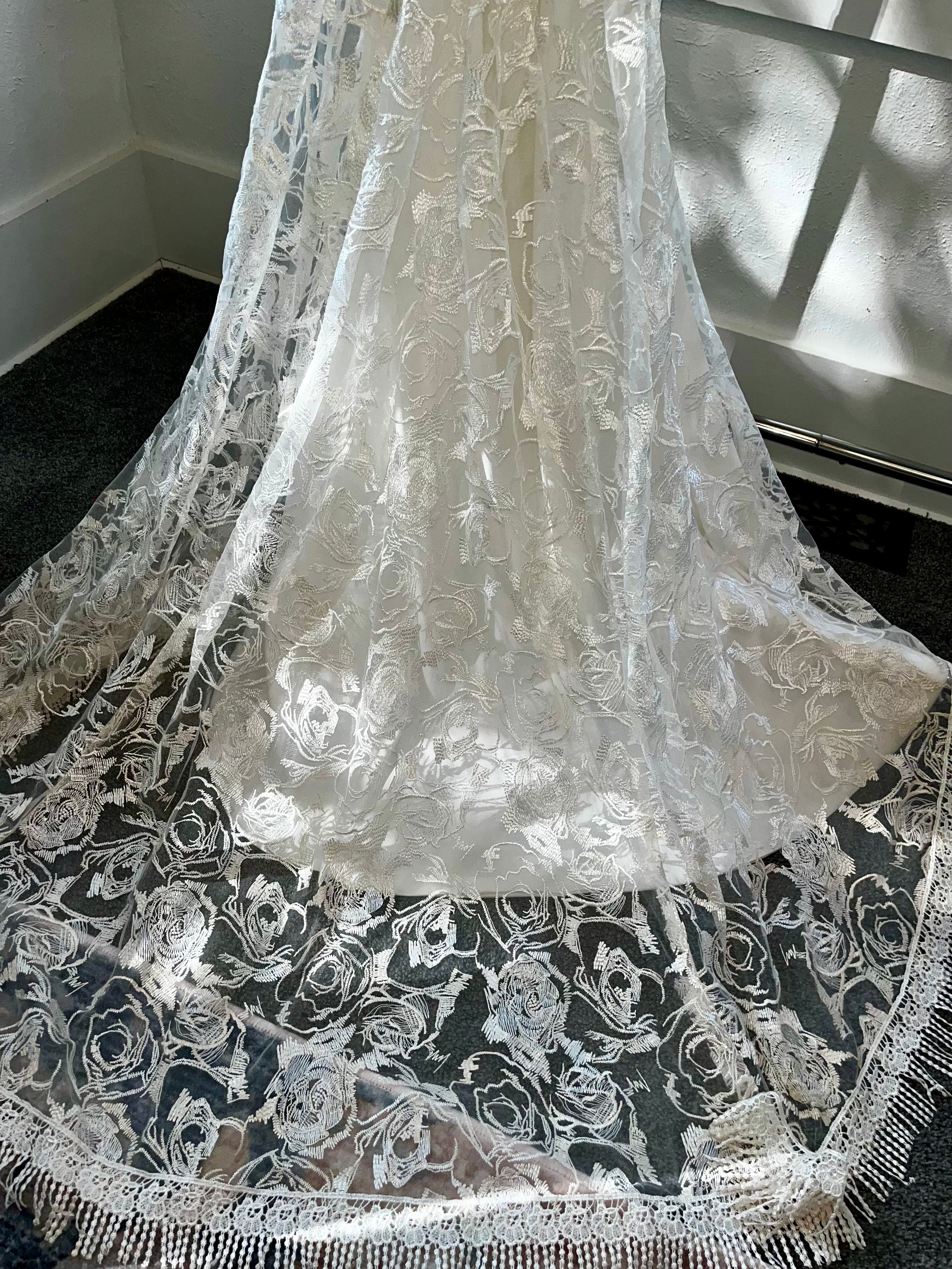Lace western size 2 #18