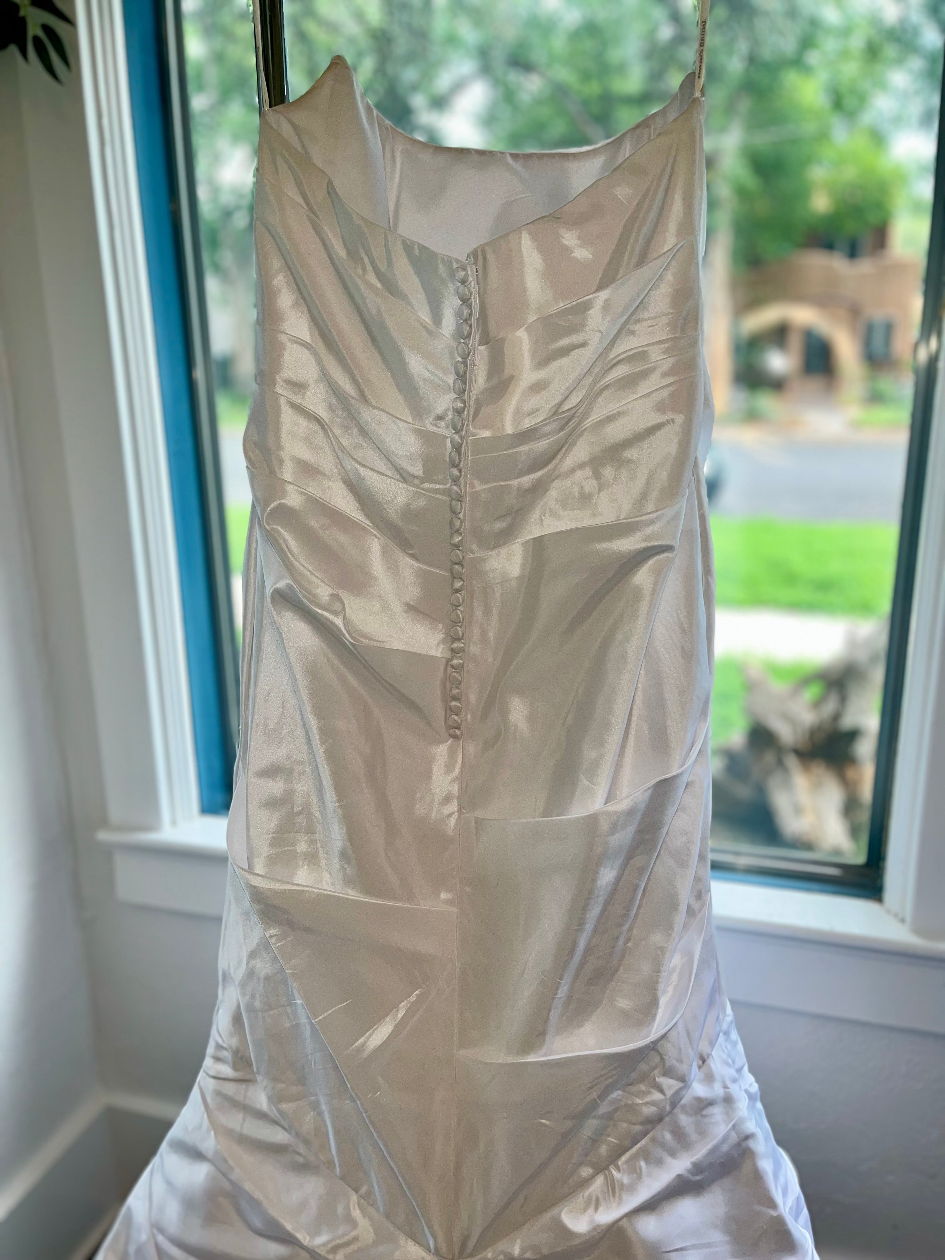 David’s Bridal F&F size 14 #24
