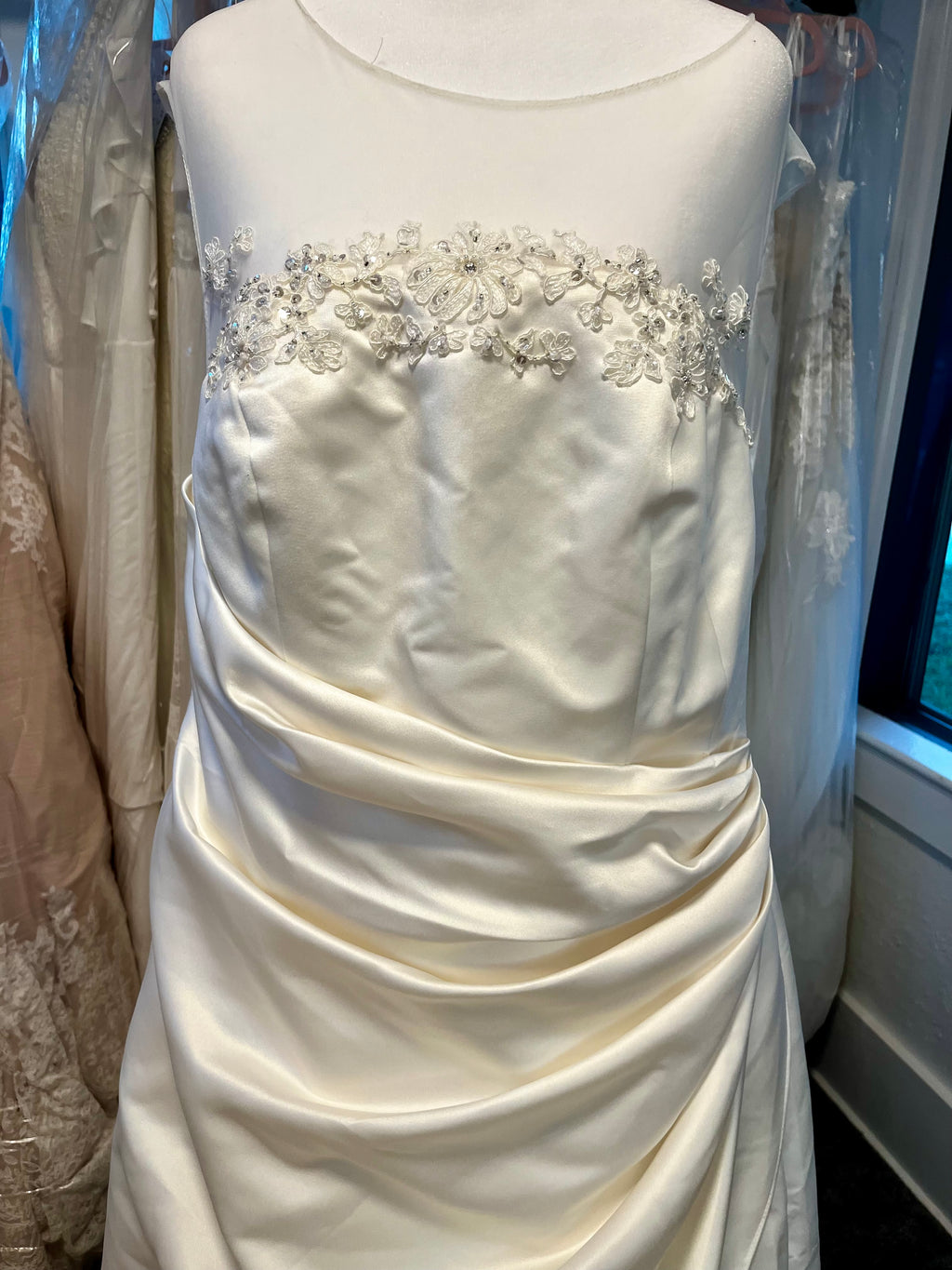 Satin WD#44 size 18