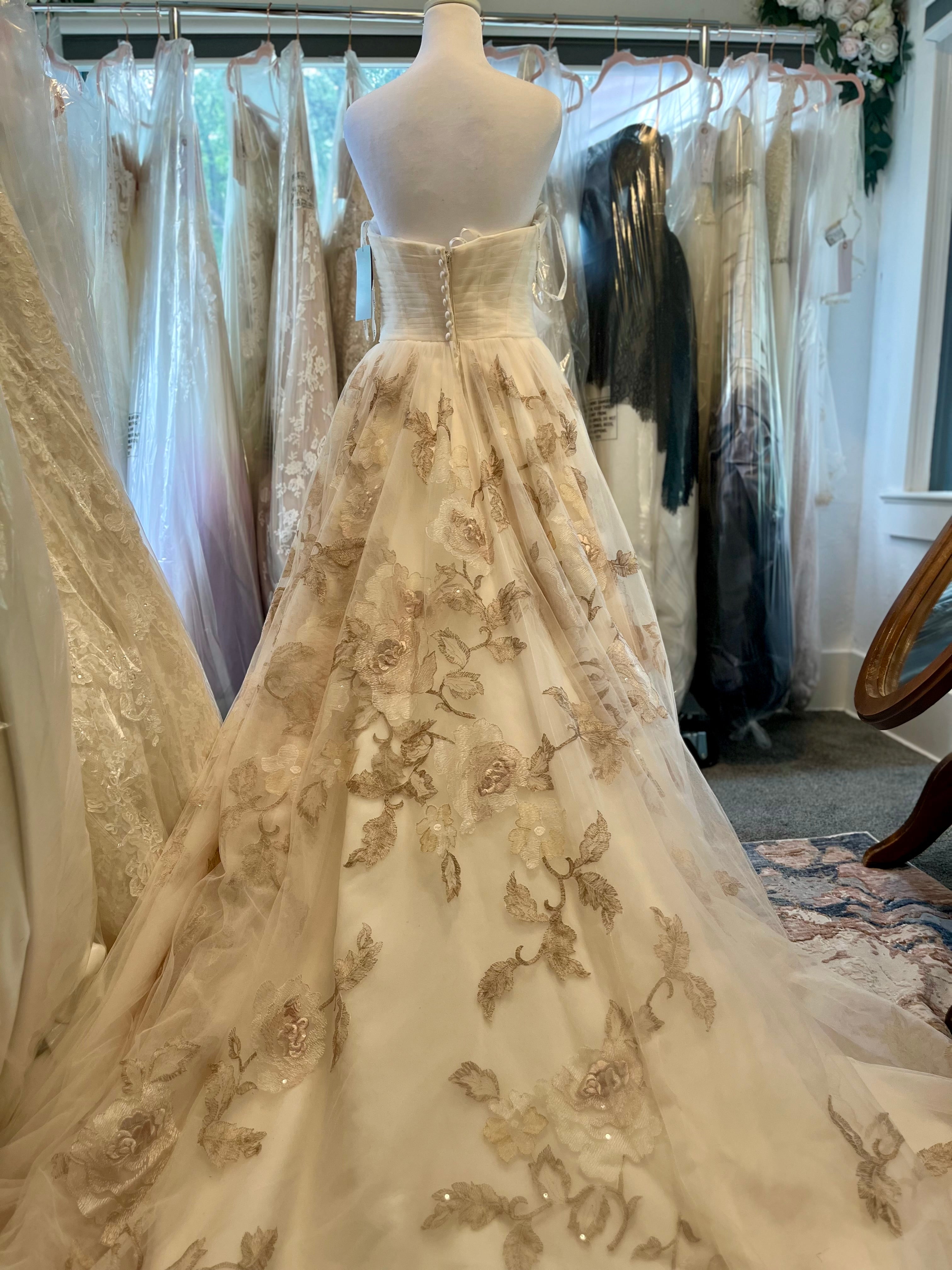 Oleg Cassini size 8 #26