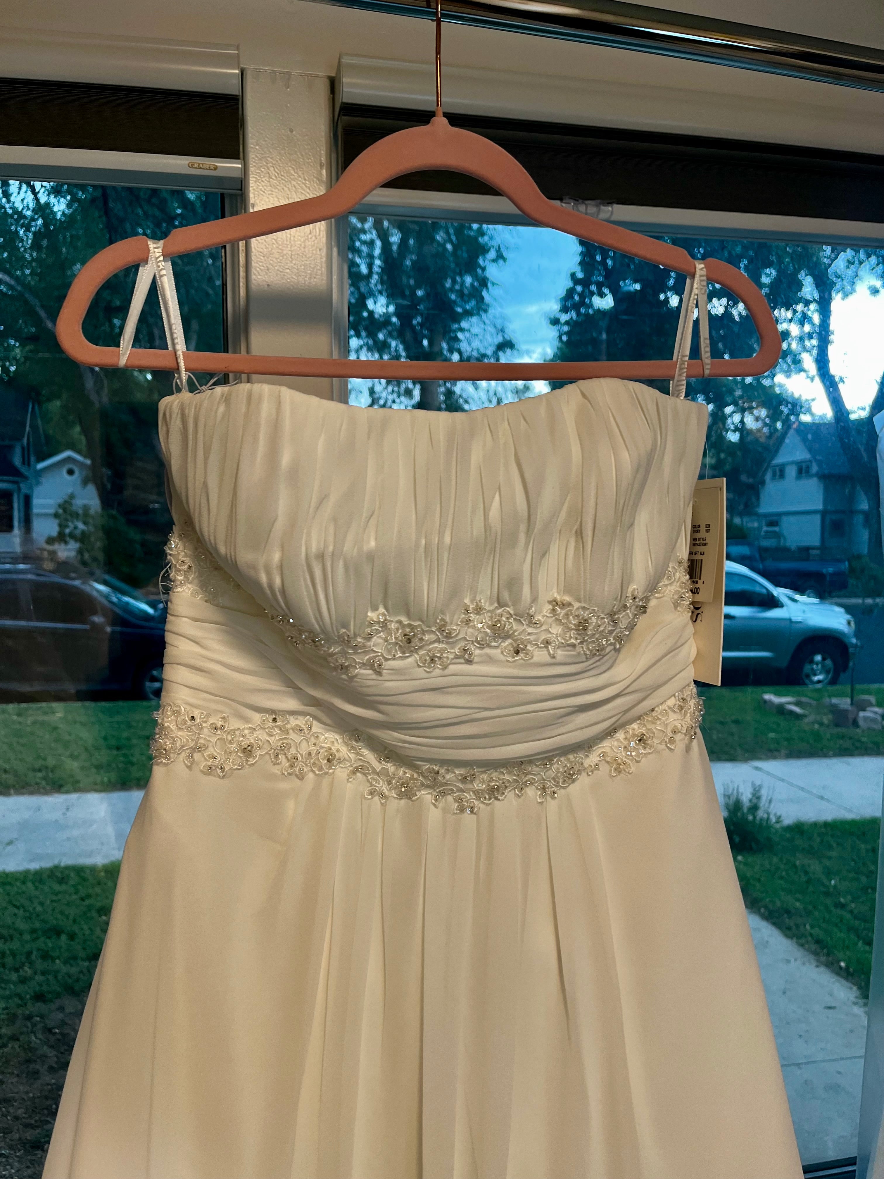 David’s Bridal size 10 NWT #29