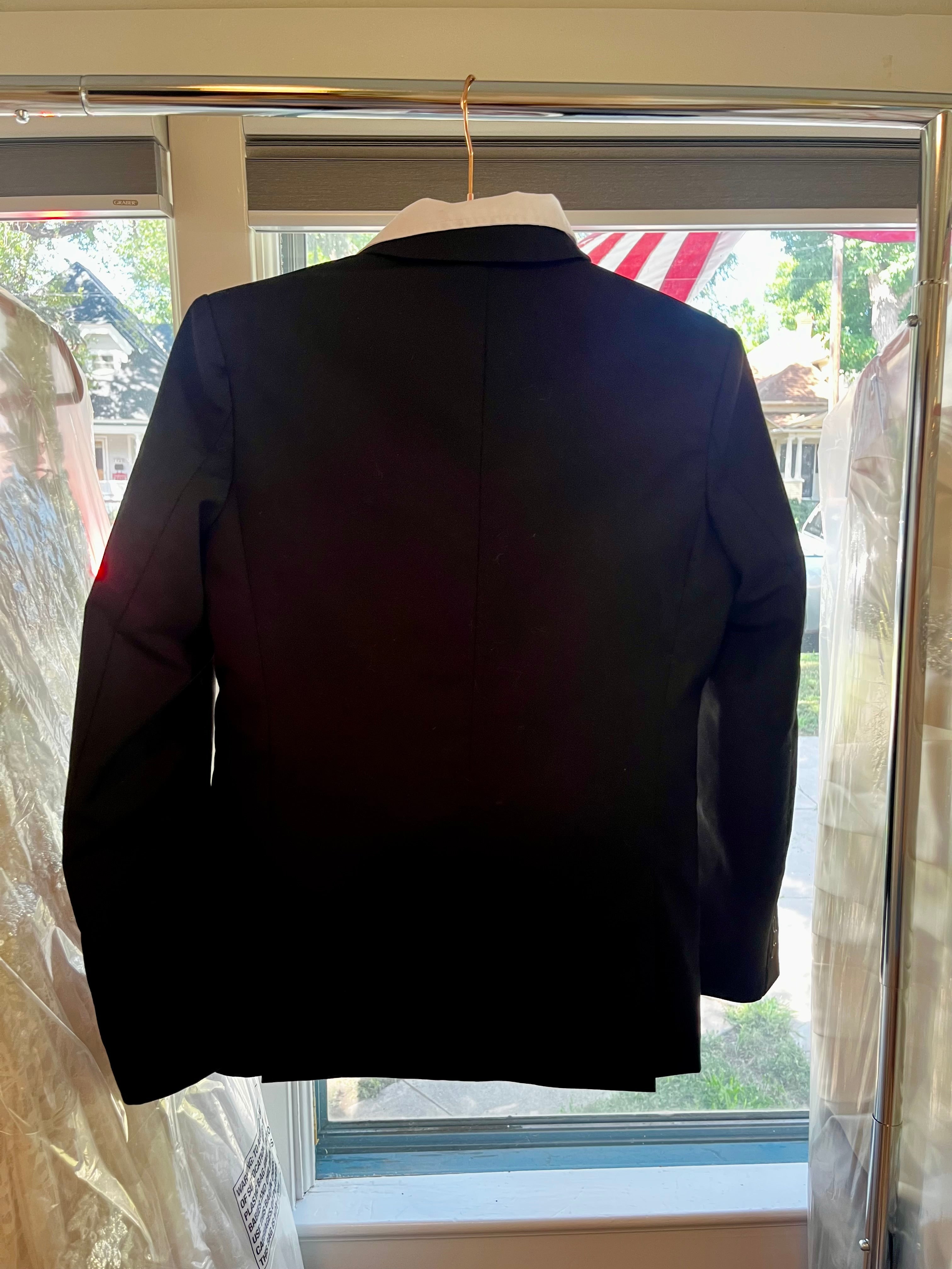 Boys full suit/pants/vest/shirt size 12 OT #02