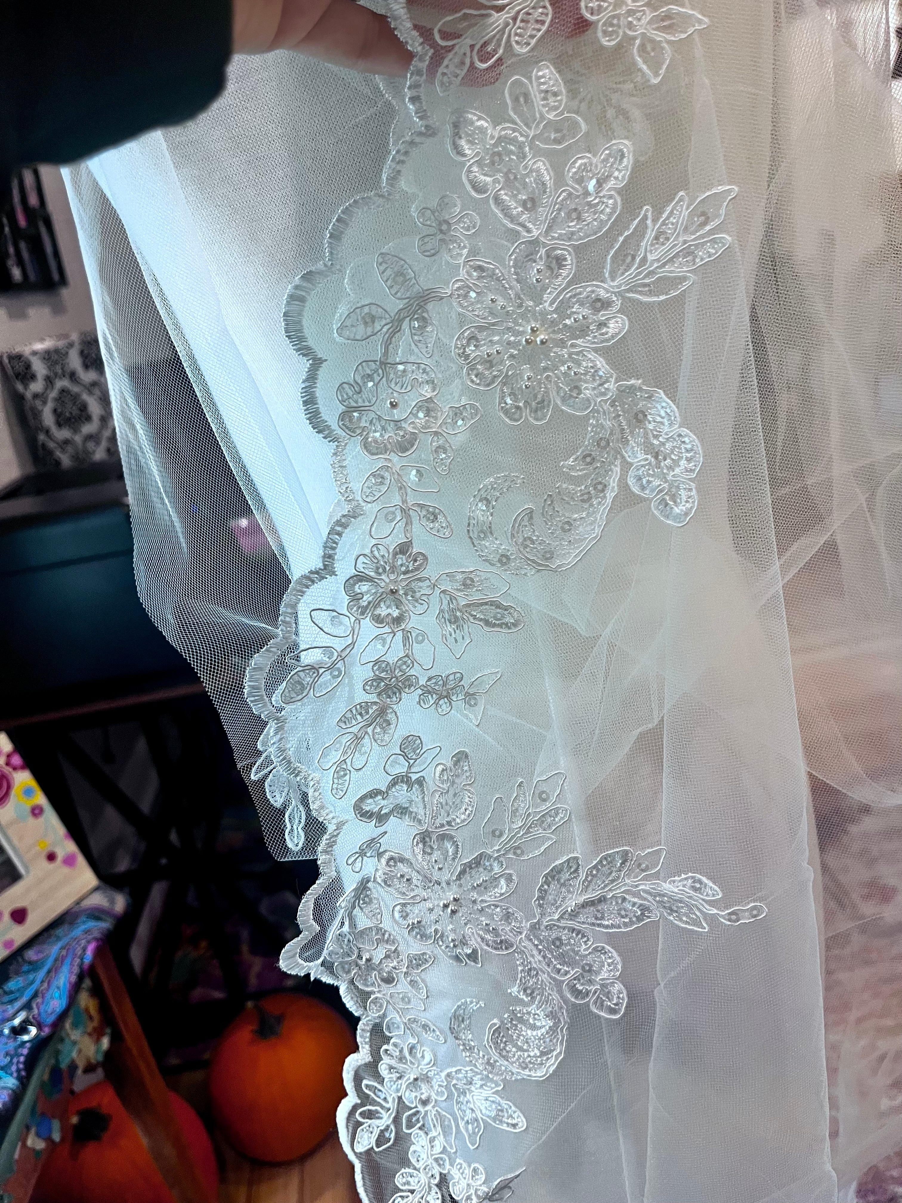 Veil #10 chapel