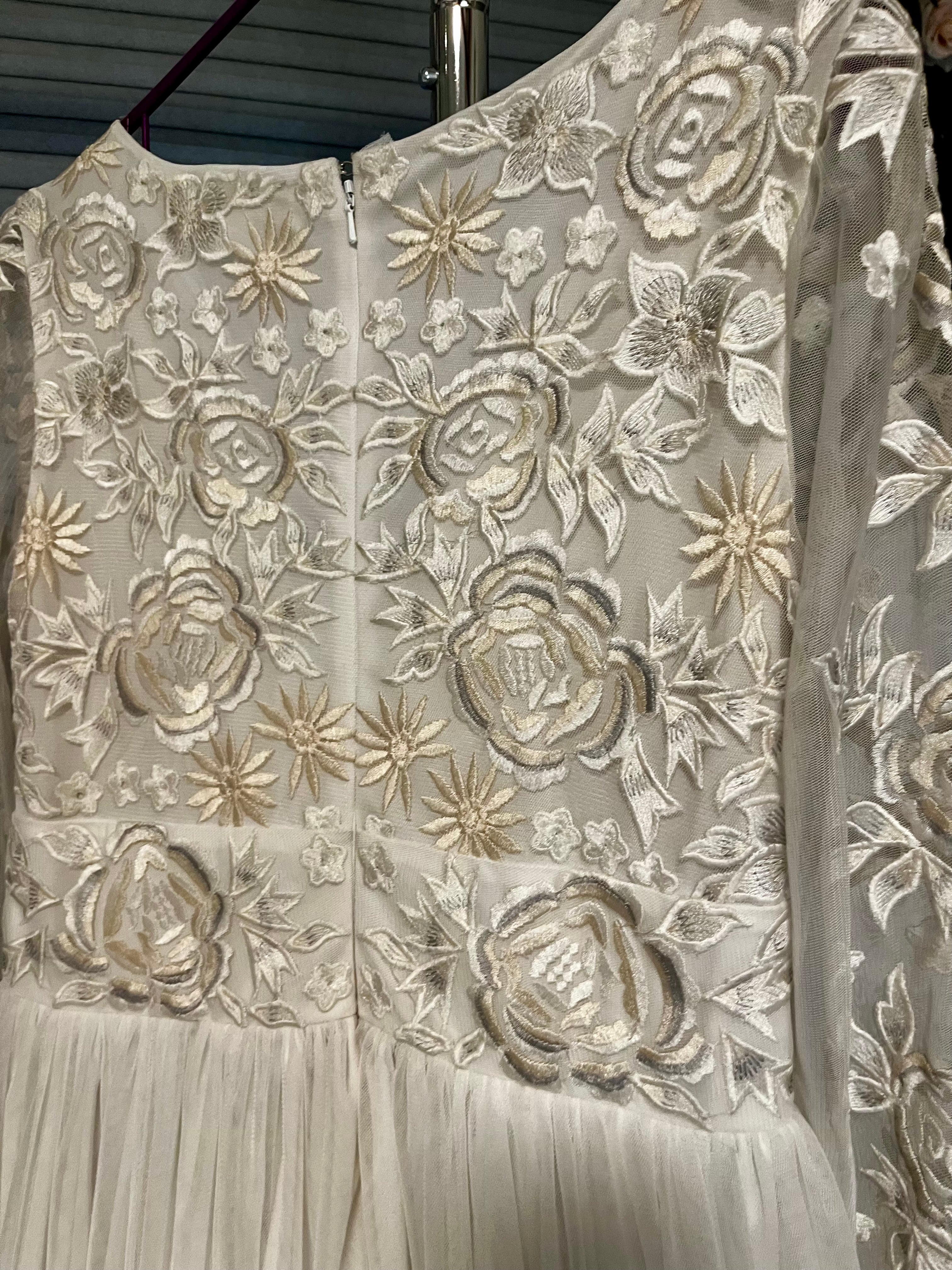 Lotus Threads/ long Sleeve bridal gown/ NWT/ Size 14 #15