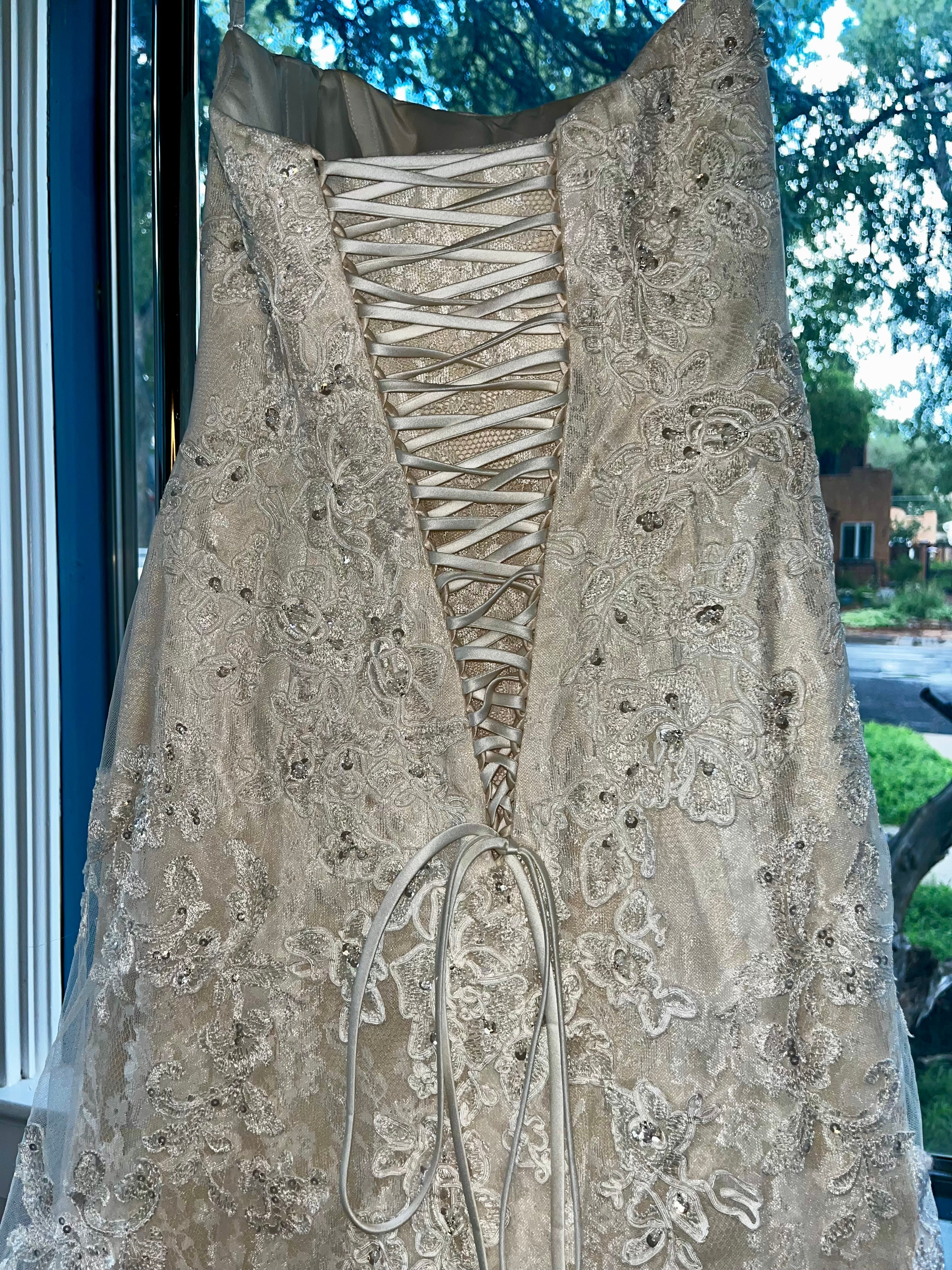 Jewel by David’s Bridal size 2 #22
