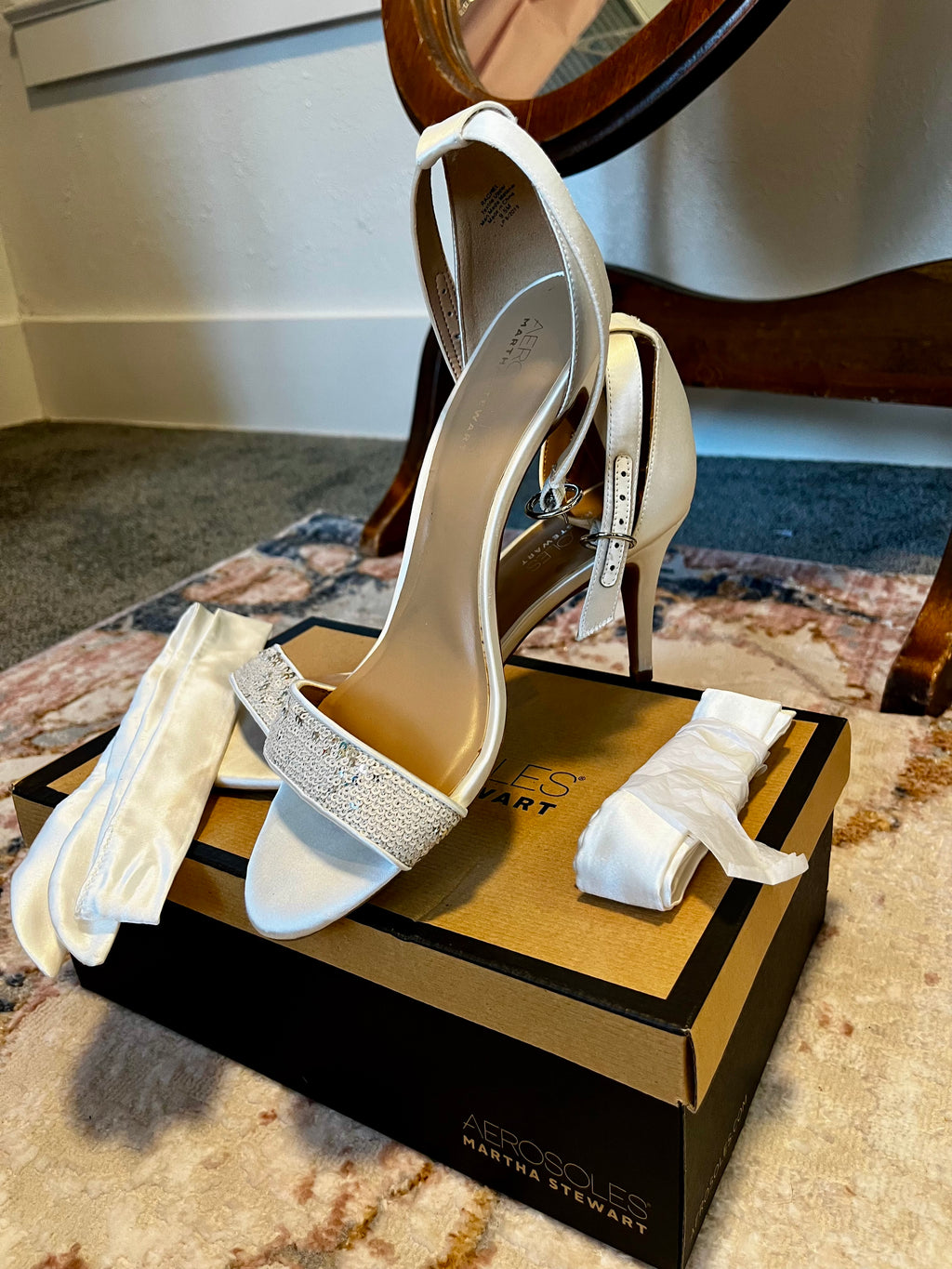 Open toed satin heels size 9.5 NWT AC#5