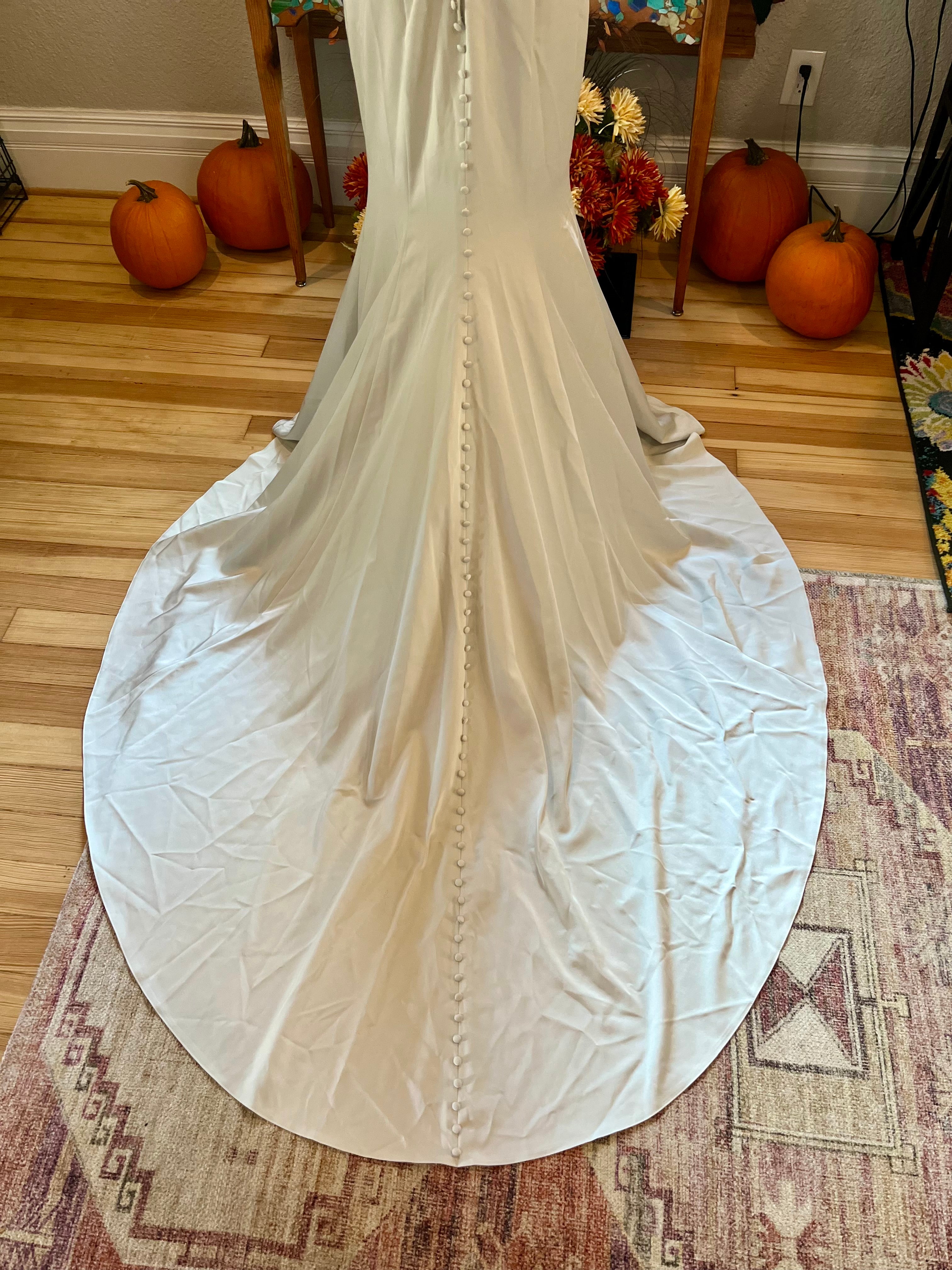 Size 6 wilderly WD#72