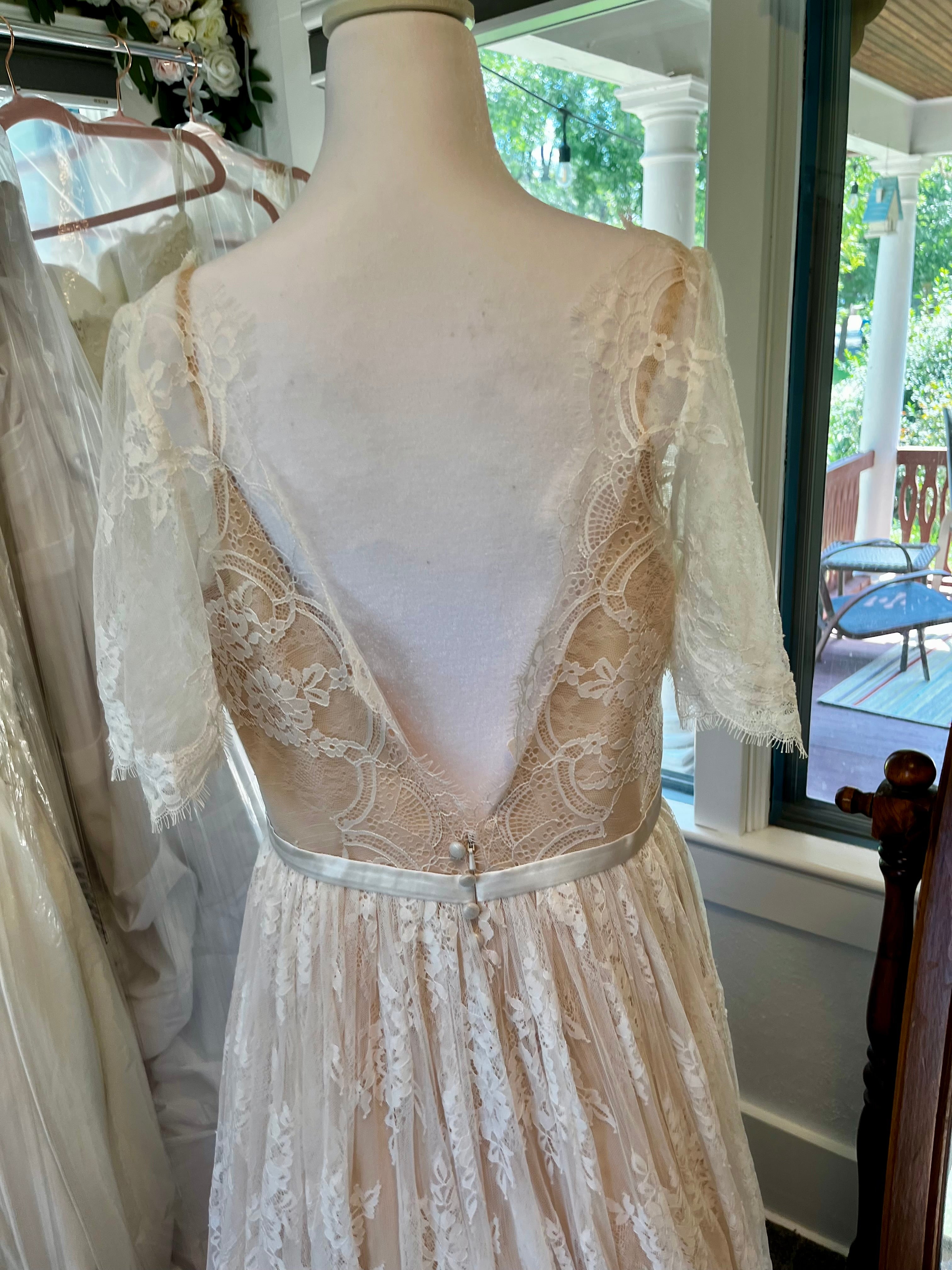 A line lace silhouette #37