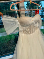 Ball gown wedding dress size 4/6 WD# 31