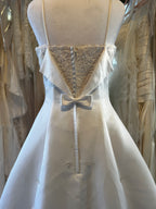 Wedding dress size 6 #52