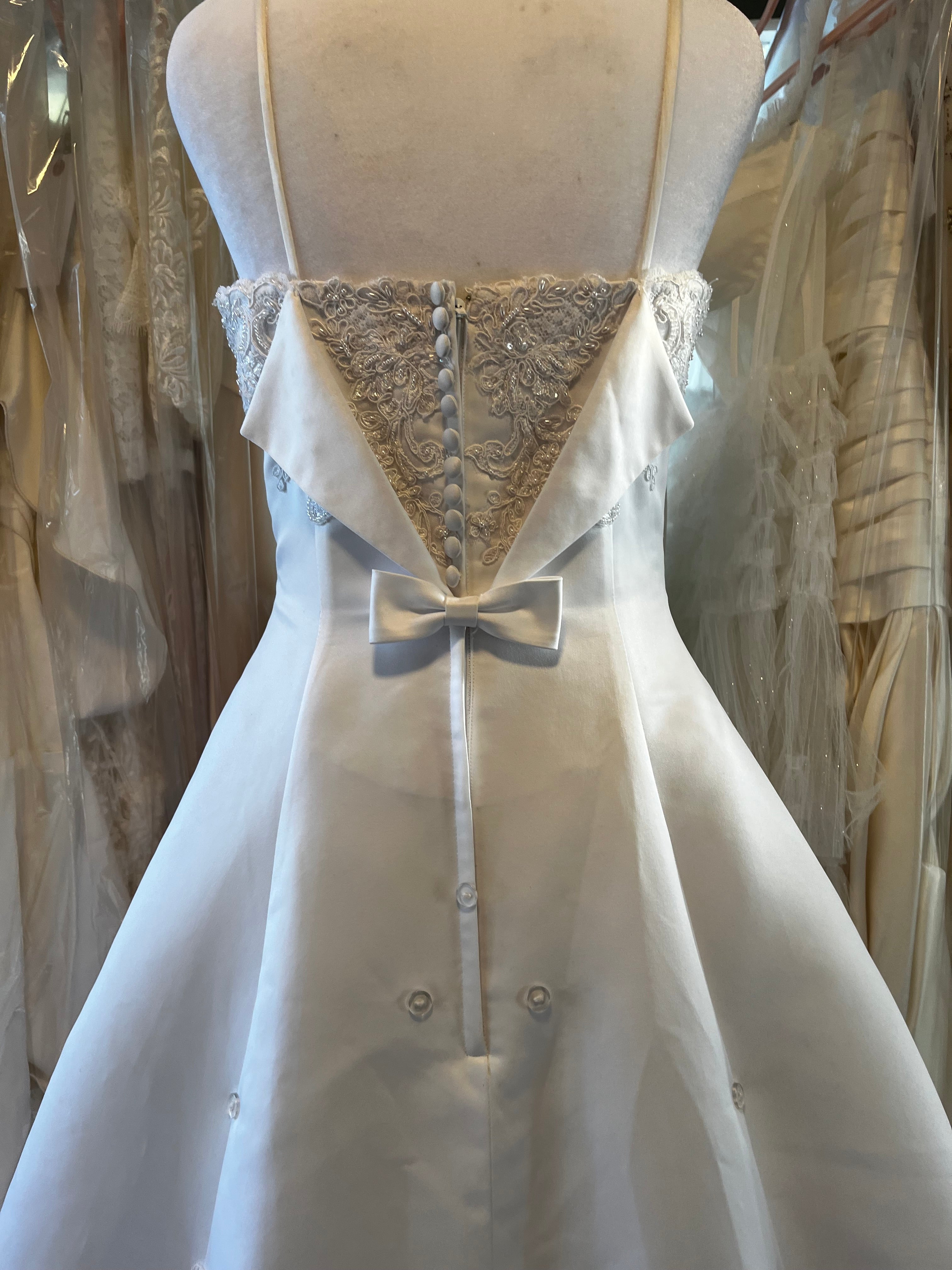 Wedding dress size 6 #52