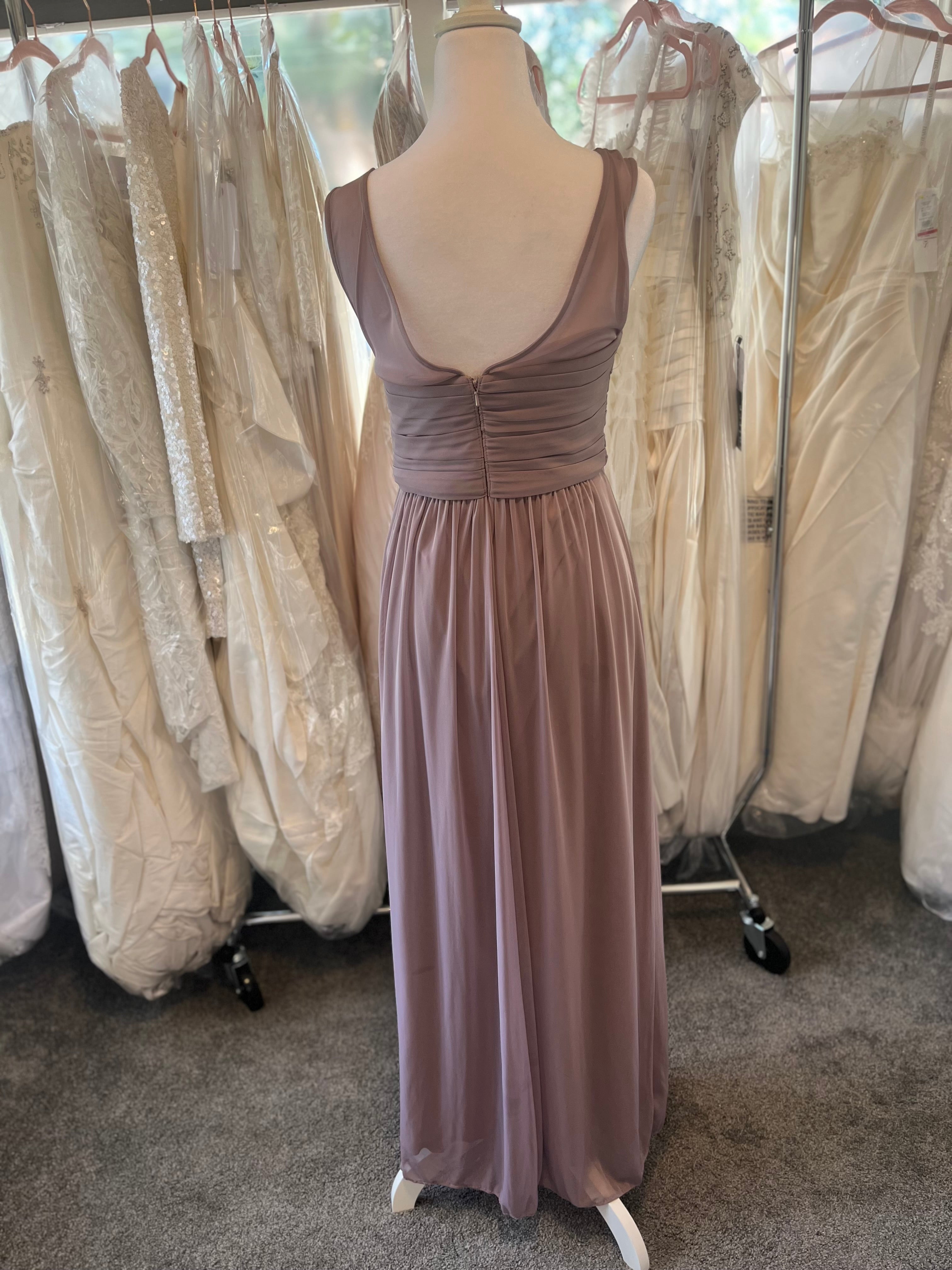 Bridesmaid size 4 soft mauve