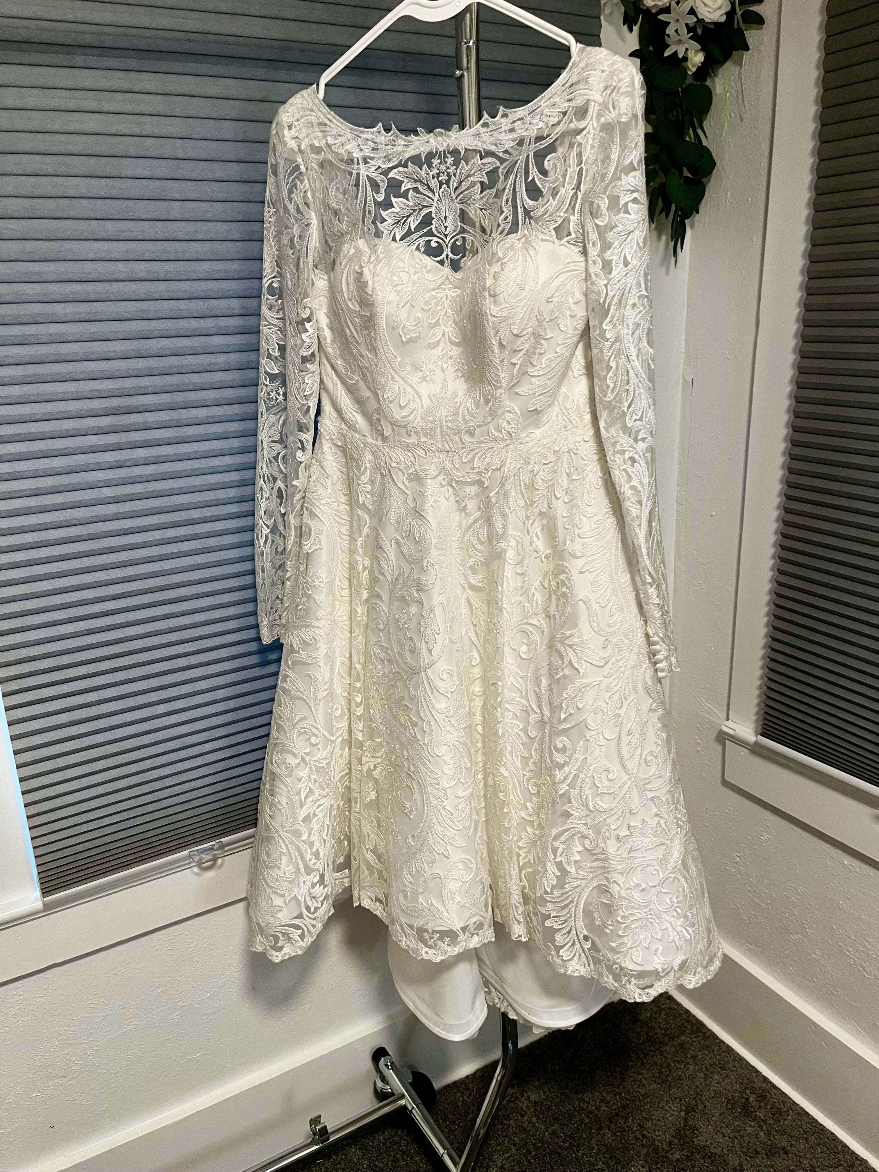 Goldie Gown by Carrafina/ Size 10/ NWT/ Tea Length #11